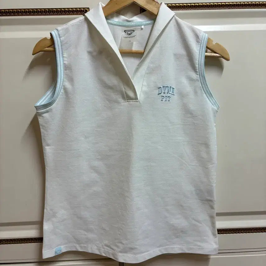 [BUNJANG] Dynafit White Sleeveless Collar T-shirt M / 다이나핏 화이트 민소매카라티