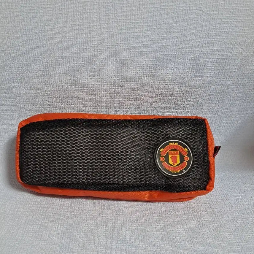 [BUNJANG] Manchester United Retro Pencil Case / 맨체스터 유나이티드 [ 굿즈 ] 맨유 레트로 필통