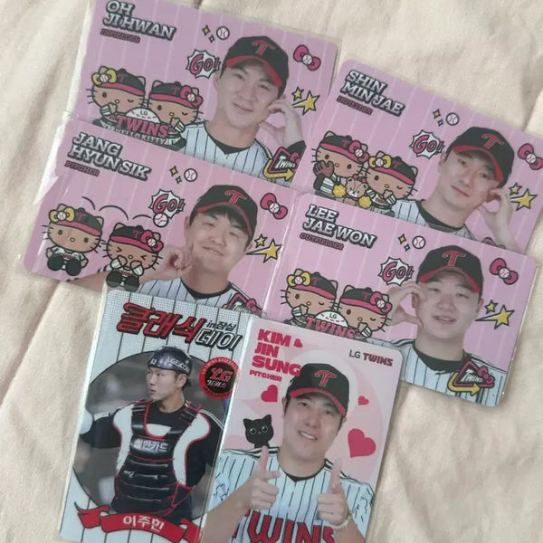[BUNJANG] LG Twins Baseball Club Player Photocard / 엘지트윈스 포카 정가양도 // 구본혁선수로 교환