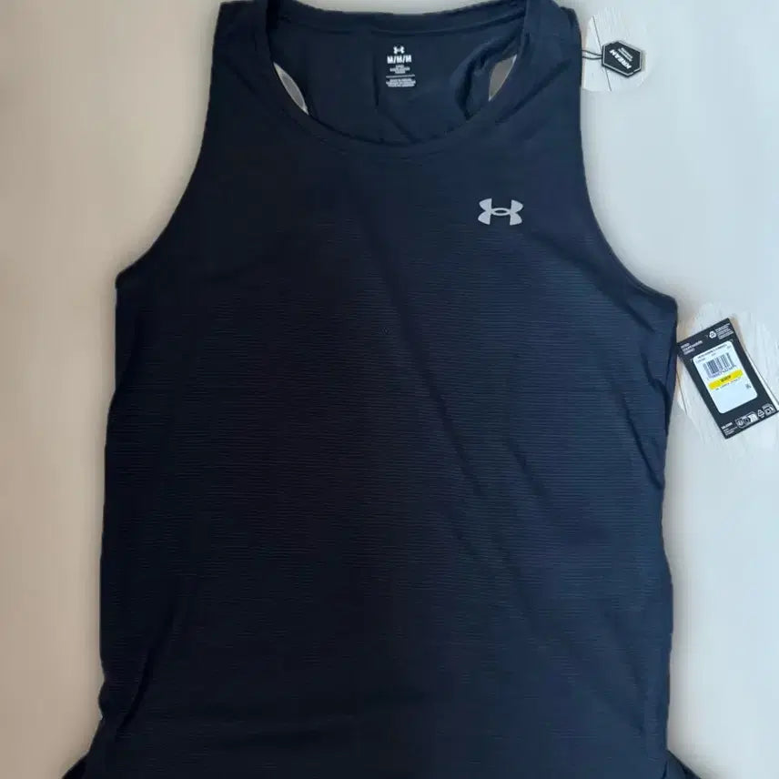 [BUNJANG] Under Armour Sleeveless Top / 언더아머 민소매