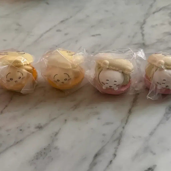 [BUNJANG] Chiikawa Macaron Gacha / 치이카와 마카롱 가차