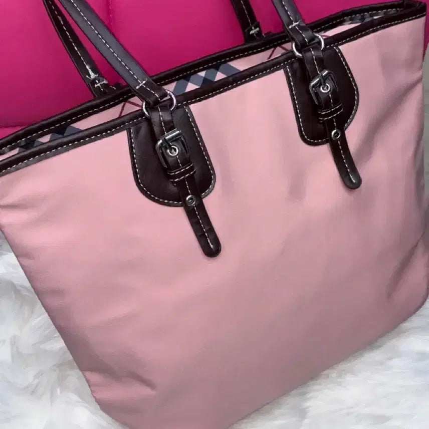 [BUNJANG] Strawberry Milk Shoulder Bag Pink Shopper Bag / 딸기우유숄더백 핑크쇼퍼백보부상히메갸루롱샴깔짜잔씨