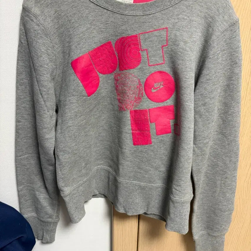 [BUNJANG] Nike Sweatshirt Women's Medium Grey / 나이키 맨투맨 여성 M