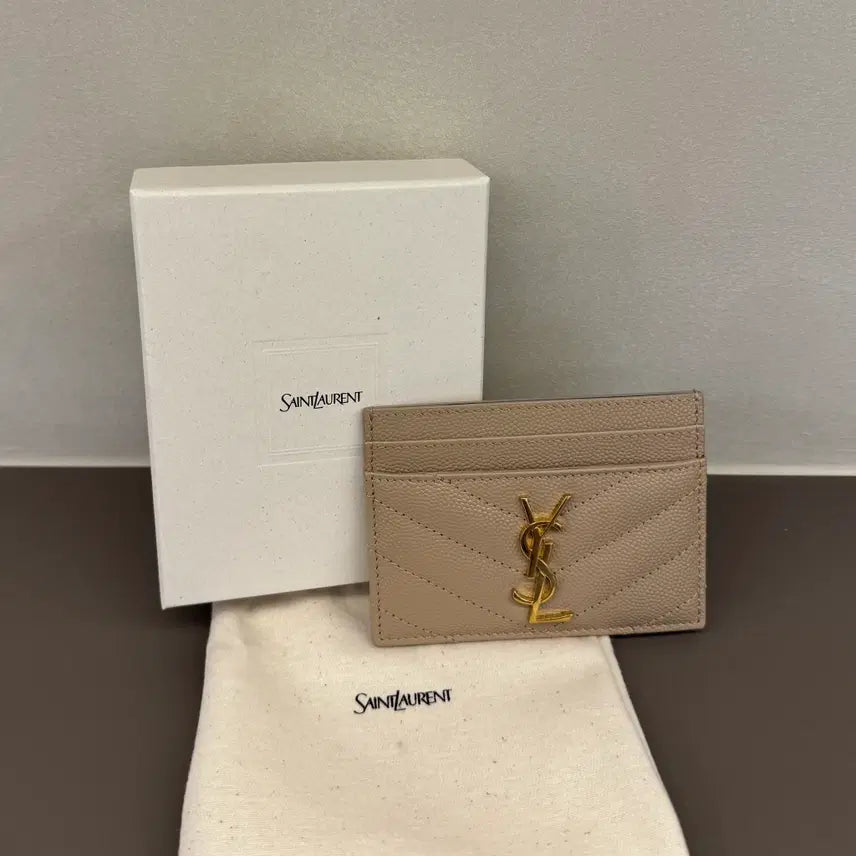 [BUNJANG] Saint Laurent Cassandre Grand Grained Leather Dark Beige Card Holder / 생로랑 CASSANDRE 그랑 드 뿌드르 레더 다크베이지 카드지갑