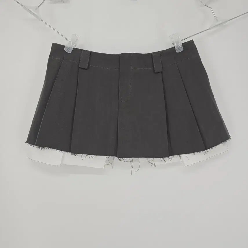 [BUNJANG] SUPERKOKO Layered Pleated Mini Skirt Pants / SUPERKOKO 레이어드 플리츠 미니 치마바지 30-31