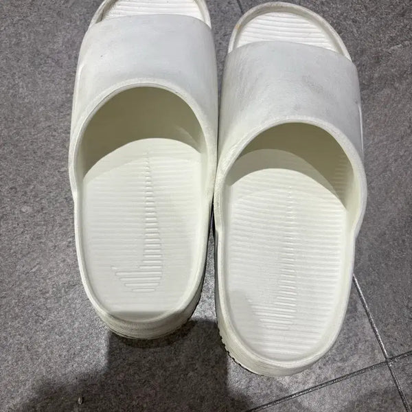 [BUNJANG] Nike Kams Slides / 나이키 캄스