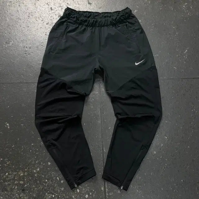 [BUNJANG] Nike Dri-FIT Running Pants / 100 나이키 드라이핏 런닝 팬츠
