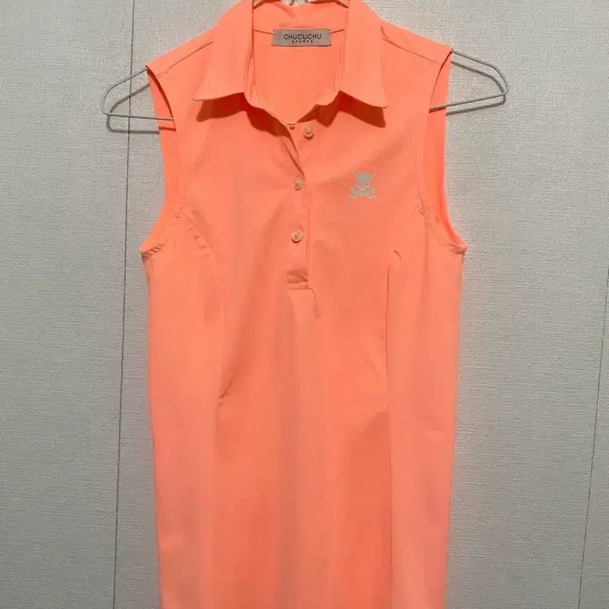 [BUNJANG] Chucuchu Sleeveless Golf Wear Top / chucuchu 민소매 골프웨어