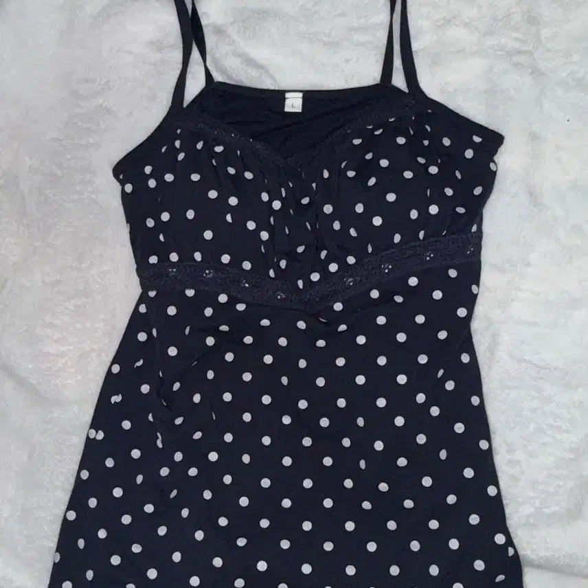 [BUNJANG] Vintage Built-in Bra Polka Dot Camisole / 빈티지 캡내장 도트 나시
