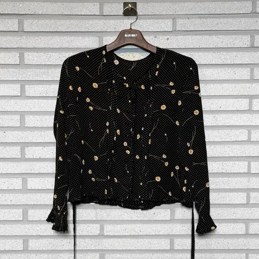 [BUNJANG] Japan Vintage Floral Print Blouse Black / JPN VINTAGE 블라우스 플라워 프린팅 디테일 블랙