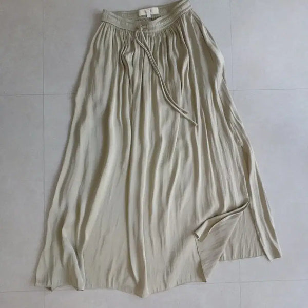 [BUNJANG] Atelier Vanessa Bruno Satin Pleated Skirt / 아떼 바네사브루노 새틴 플리츠 스커트