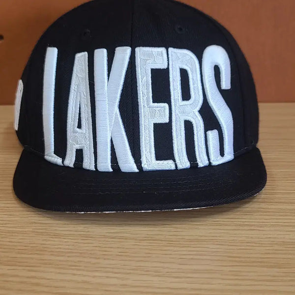 [BUNJANG] NBA LA Lakers Snapback Hat / NBA LA 레이커스 스냅백 모자