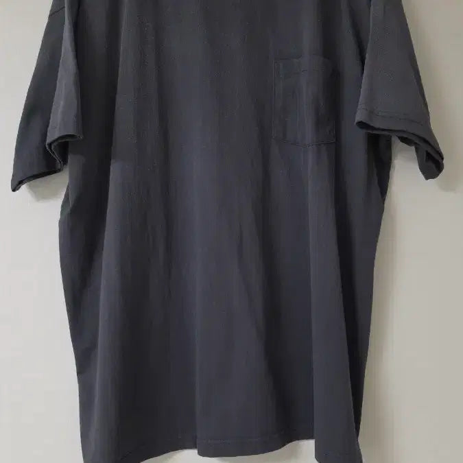 [BUNJANG] DEUTER Vintage Spray Damage Short Sleeve T-Shirt L Black / 듀테로 빈티지 데미지 스프레이 포켓 반팔티 L 블랙