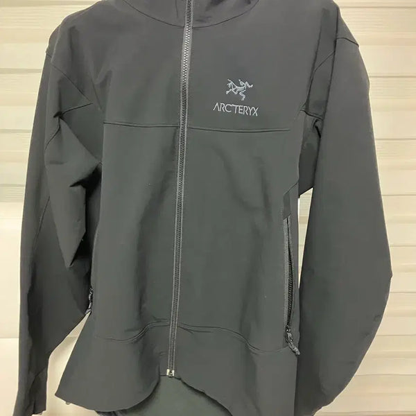 [BUNJANG] Arc'teryx Black Hiking Jacket M / 아크테릭스