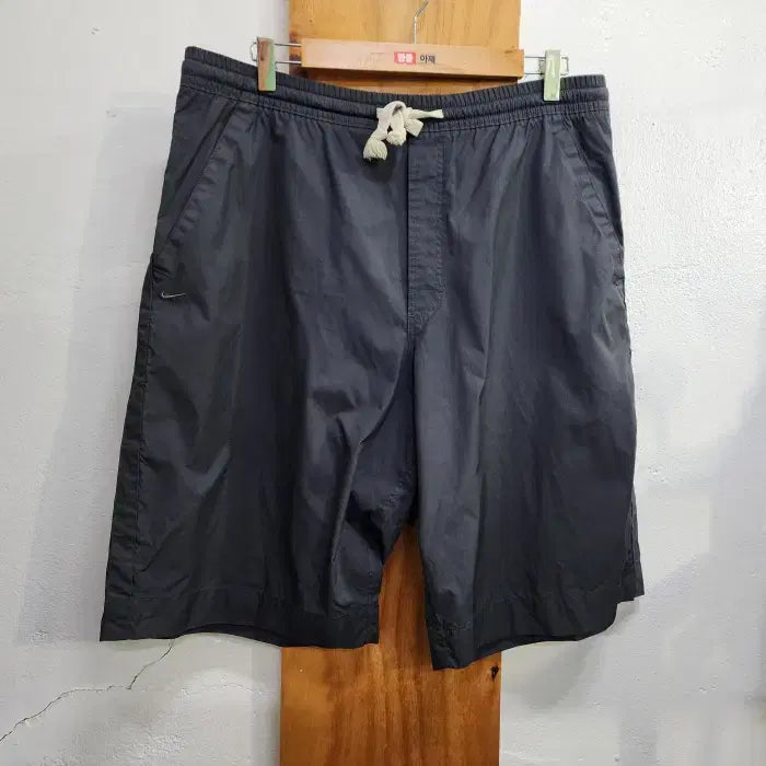 [BUNJANG] Nike Men's Woven String Shorts (Size 36) / [나이키] 남성 우븐 스트링 반바지 숏팬츠 36