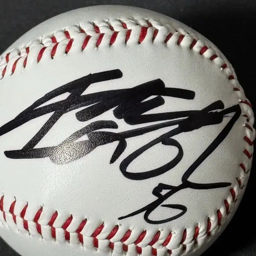 [BUNJANG] LG Twins Moon Jung-bin Autographed Baseball / 엘지 트윈스 문정빈 친필 싸인볼