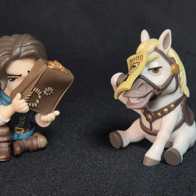 [BUNJANG] Rapunzel, Maximus, Eugene Figure Set / 라푼젤 피규어 막시무스, 유진 가챠피규어