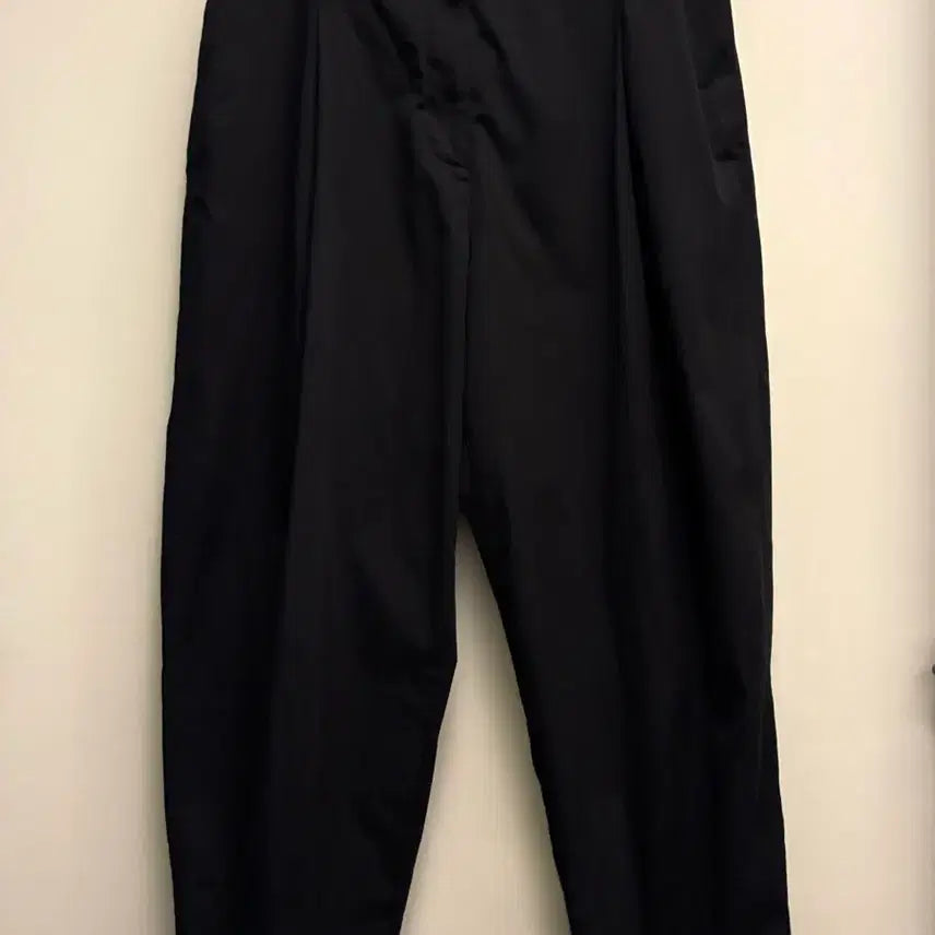 [BUNJANG] COS Relaxed Baggy Tapered Trousers / (31~33)COS 코스 릴렉스드 배기 테이퍼드 팬츠 슬랙스