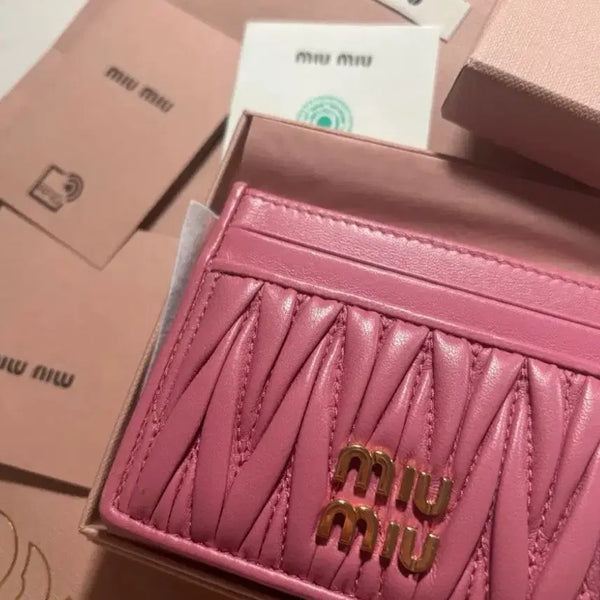 [BUNJANG] Miu Miu Matelassé Card Holder / 미우미우 마테라쎄 카드지갑
