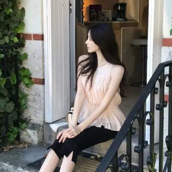 [BUNJANG] Labelle Blanc Peony Flare Blouse / 라벨르블랑 피오니 플레어 블라우스 (택O 새상품)