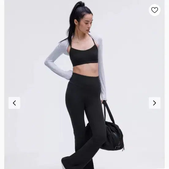 [BUNJANG] Lululemon Groove Super High-Rise Flare Pants Size 4 / (새상품) 룰루레몬 그루브 슈퍼 하이라이즈 플레어 팬츠 4사이즈
