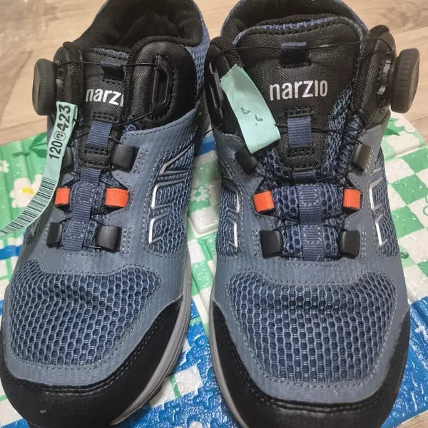 [BUNJANG] Narziio Dial Sneakers Size 255 / 나르지오 다이얼 운동화 255