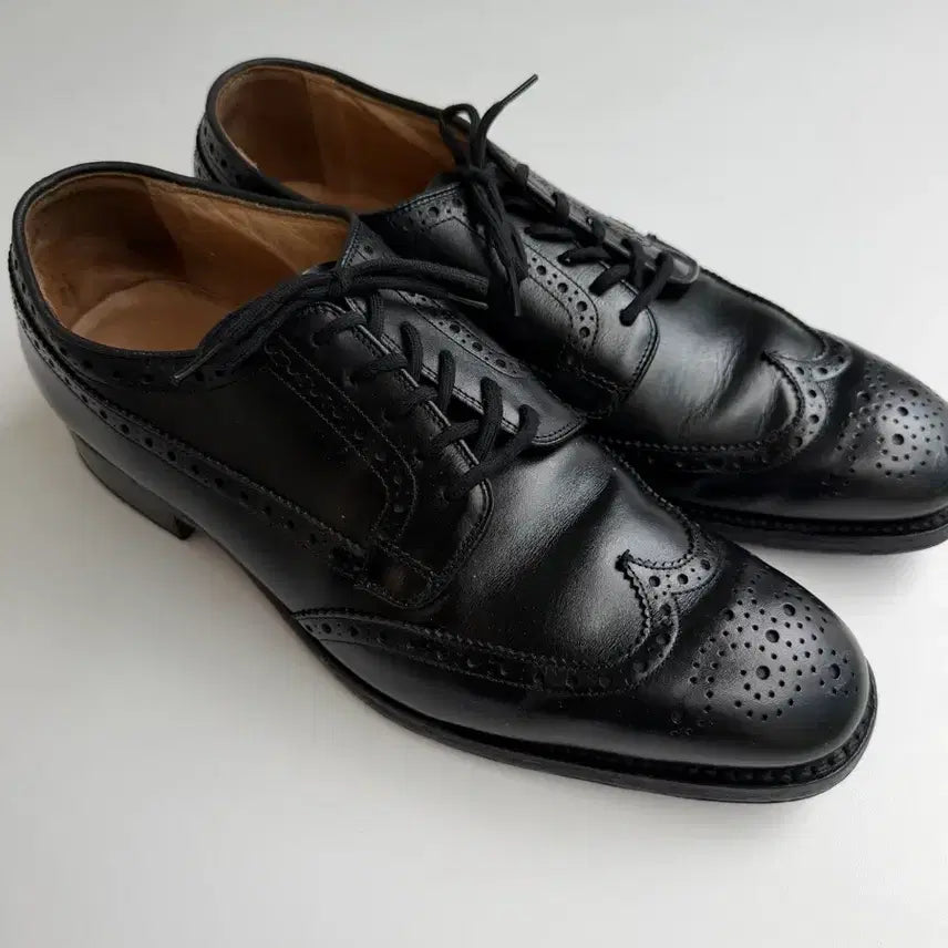 [BUNJANG] Church's Full Brogue Wingtip Oxford Shoes / 처치스 구두