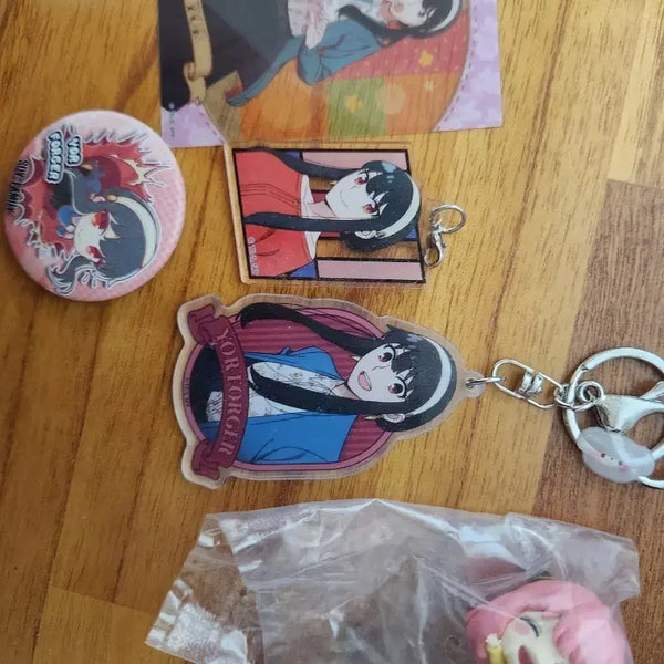[BUNJANG] SPY x FAMILY Manga Volume 1-3 & Yor Forger Merchandise Bundle / 스파이 패밀리 만화책, 요르 굿즈 일괄