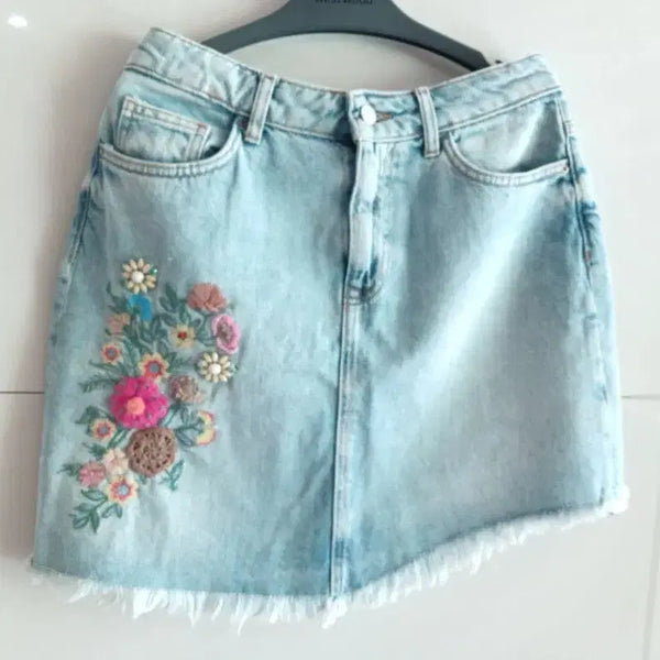 [BUNJANG] Embroidered Denim Skirt - Midi Length / 자수 청치마(가방 만들기 추천)
