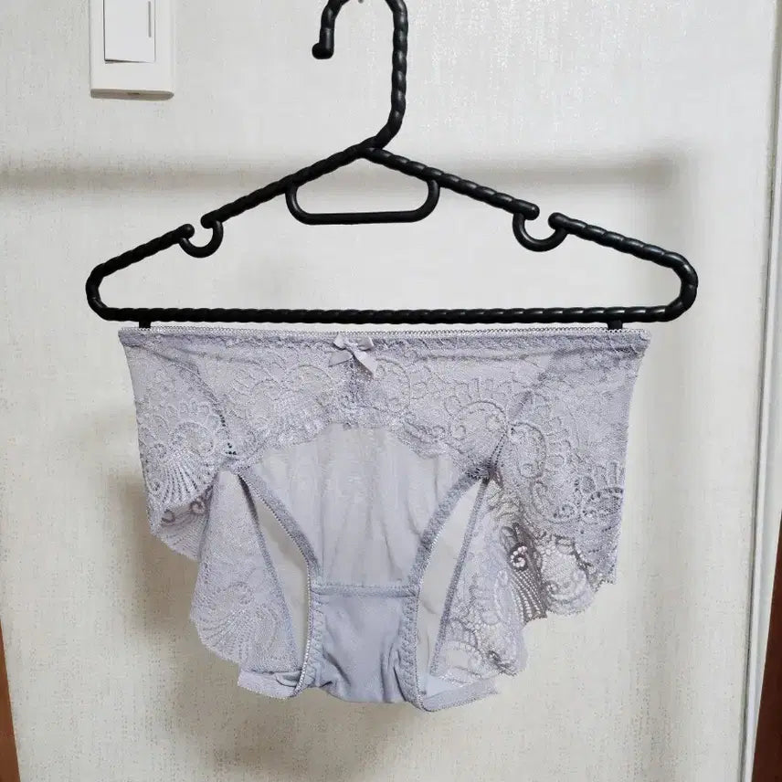 [BUNJANG] Lace Hem Panty - Light Purple / 레이스 햄 팬티 연보라