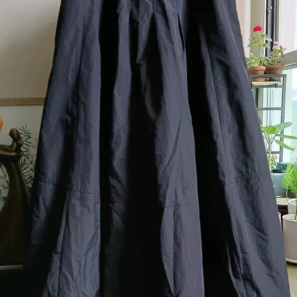 [BUNJANG] Black High-Waisted Flare Long Skirt / 검정색 플레어 스커트 66