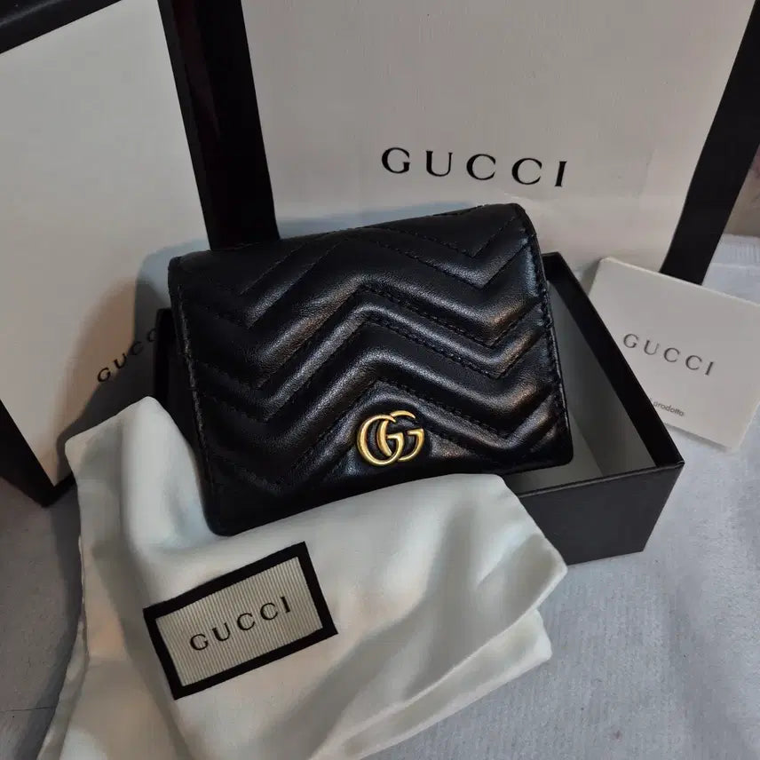 [BUNJANG] Gucci GG Marmont Matelassé Wallet / [구찌] GG 마몽 마틀라세 반지갑(플구성)