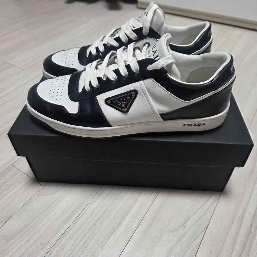 [BUNJANG] Prada Downtown Leather Sneakers UK 10 / (290) 프라다 다운타운 레더스니커즈 uk10