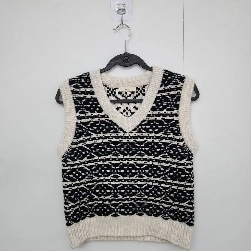 [BUNJANG] RECTO Cashmere Knit Cropped Vest / [RECTO 렉토] 90 55 여 니트조끼 크롭조끼 캐시미어조끼