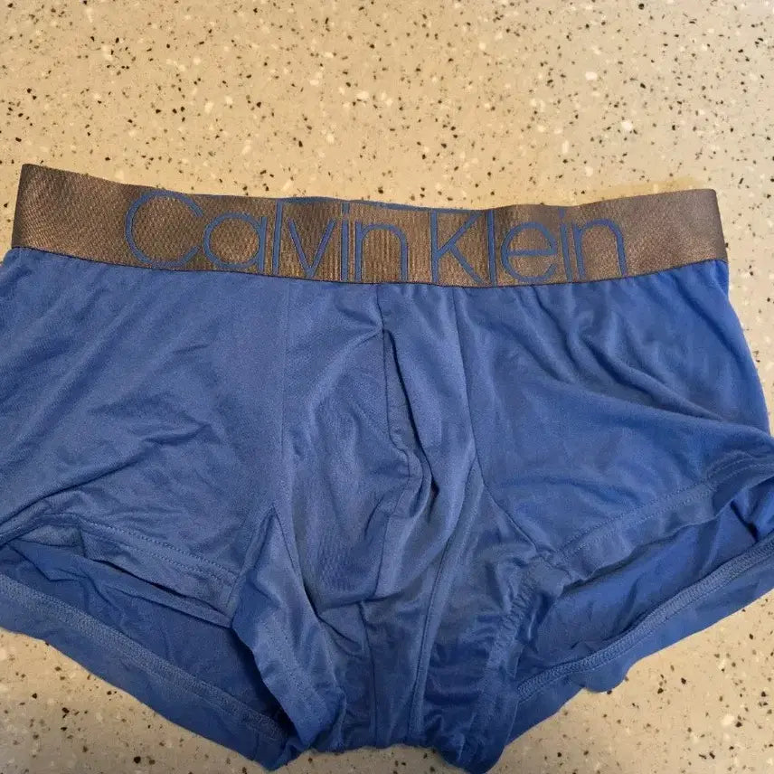 [BUNJANG] Calvin Klein Drawers (Size 105) / 캘빈클라인 드로즈