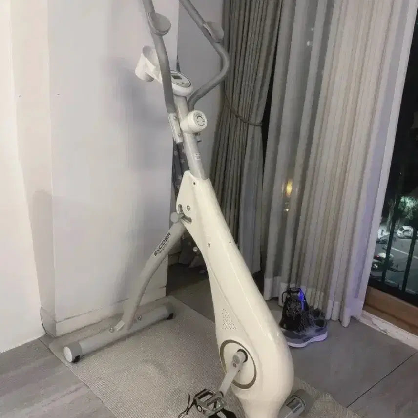 [BUNJANG] Indoor Cycling Bike Exercise Machine / 실내 자전거 싸이클 운동기구, 홈트 추천!