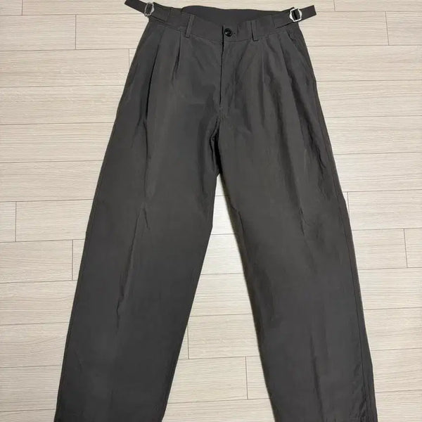 [BUNJANG] 7SELLA Unaffected Side Adjuster Pants Charcoal / [30] 세븐셀라 [일본원단]unaffected side adjuster pants Charcoal 치노 팬츠