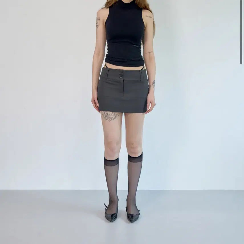 [BUNJANG] NOAZEONME Low-Rise Micro Skirt (Grey) / 노아이즈온미 로우라이즈 마이크로 스커트(그레이)