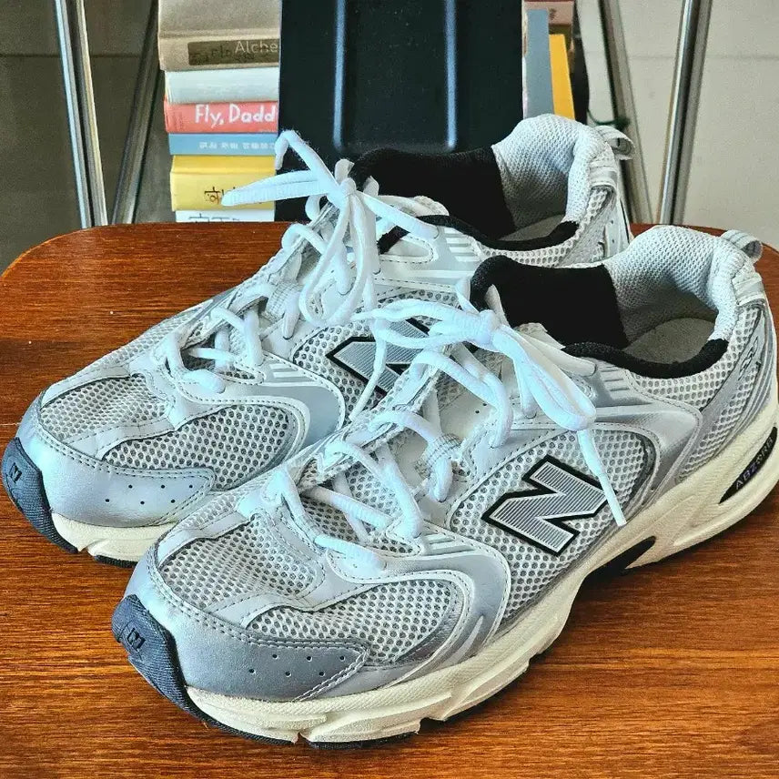 [BUNJANG] New Balance 530 Silver Metallic Running Shoes - Size 275mm / 뉴발란스 530 실버 메탈릭 275 런닝화