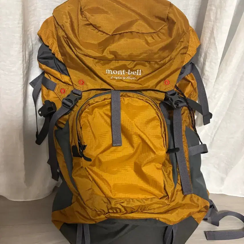 [BUNJANG] Montbell 35L Hiking Backpack / 몽벨 등산 가방 35L