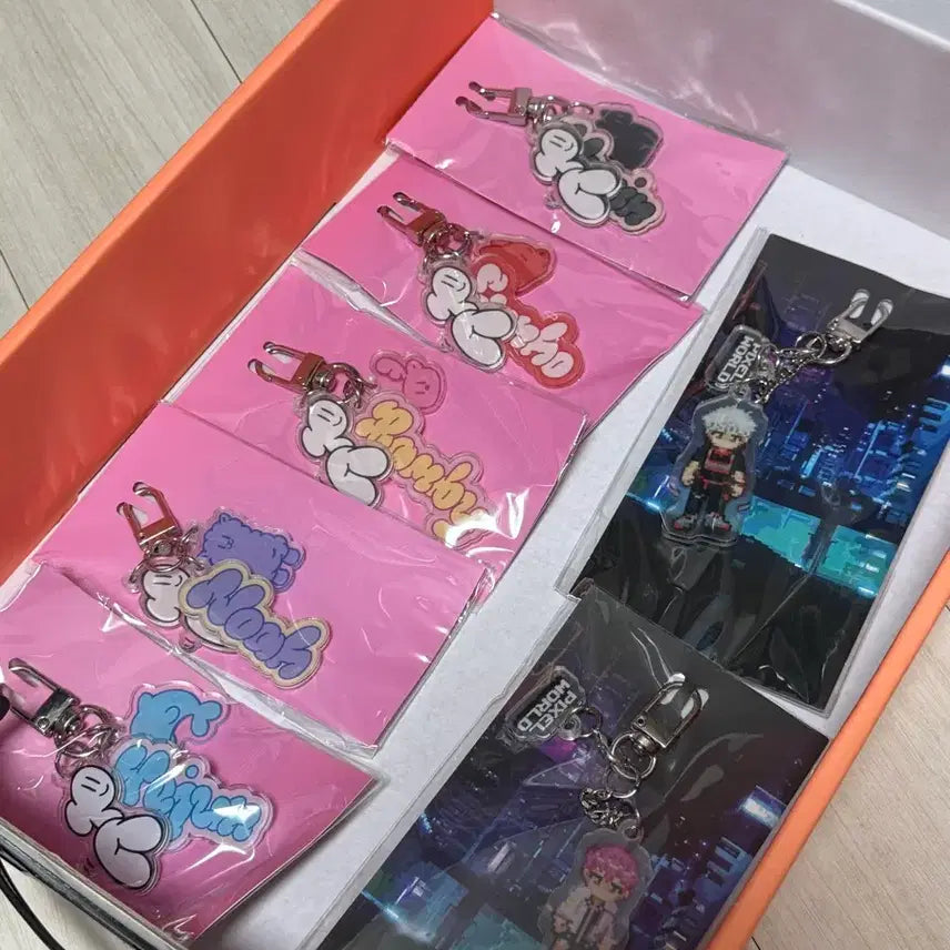 [BUNJANG] Sealed Pixel Keychain Bundle / 미개봉) 삼왜키링 픽셀키링