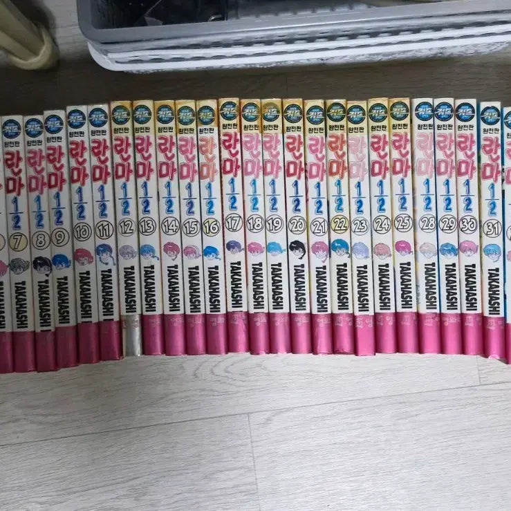 [BUNJANG] Ranma 1/2 Complete Edition Manga Volumes 1-38 (Missing Volumes 26 & 27) / 란마 1/2 완전판 만화책 1~38 권 (26, 27 누락)