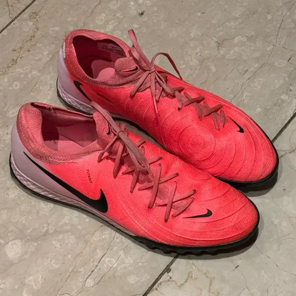 [BUNJANG] Nike Phantom GX2 Pro TF Soccer Cleats - Size 290 / 나이키 팬텀 gx2 프로 tf 290