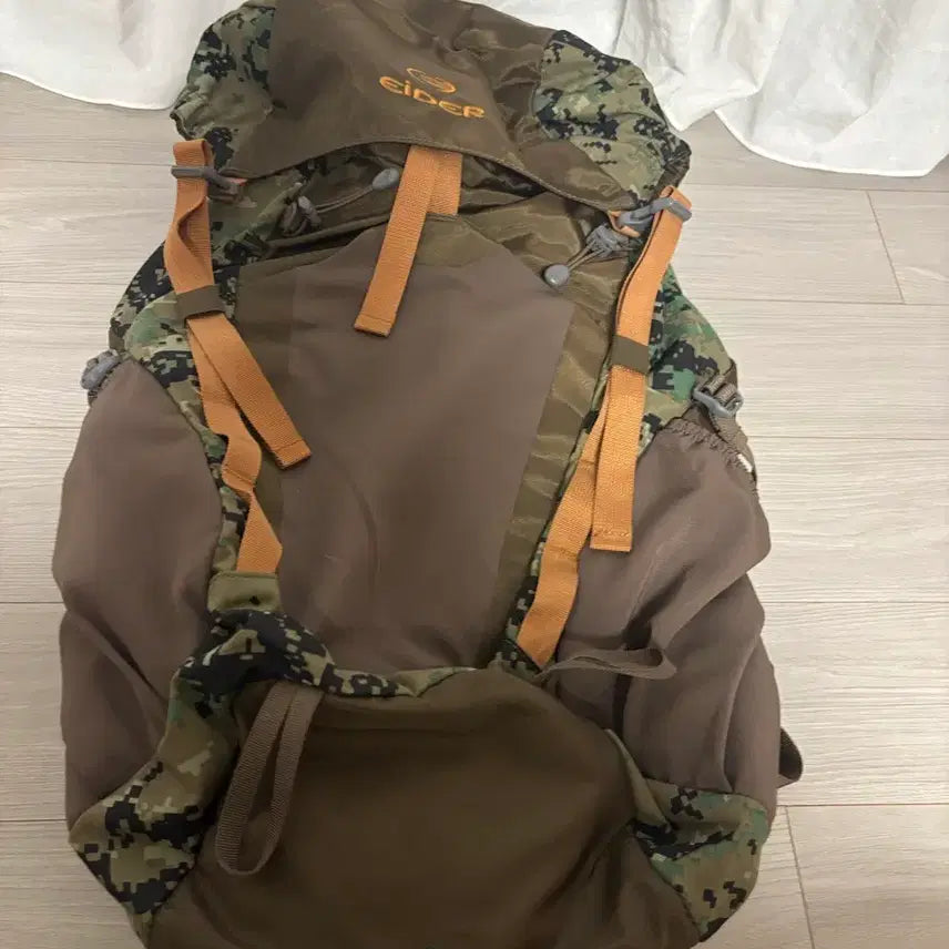 [BUNJANG] Eider 30L Hiking Backpack / 아이더 30L 등산가방