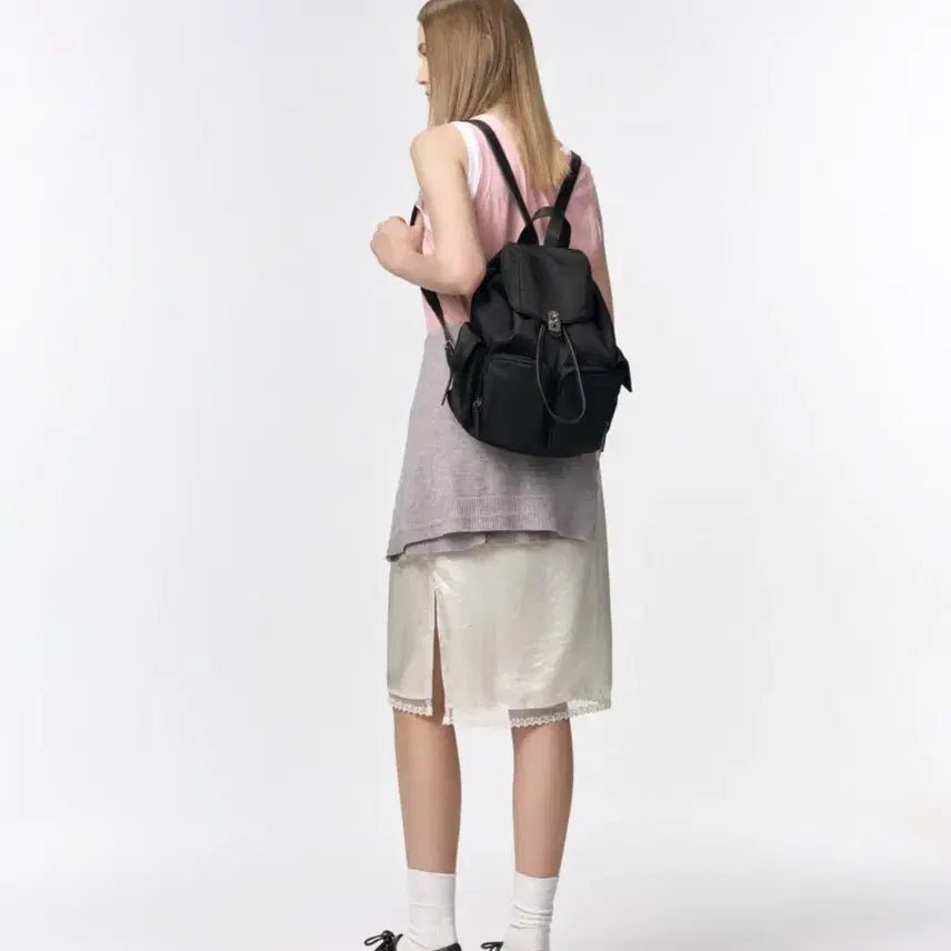 [BUNJANG] Vunque Hey Double Pocket Backpack M Black / 분크 Hey Double Pocket Backpack M (헤이 더블 포켓 백팩 미듐) black