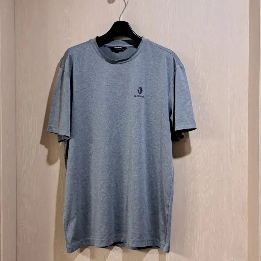 [BUNJANG] Black Yak T-Shirt Gray Size 105 / 블랙야크 반팔 티셔츠 그레이사이즈105