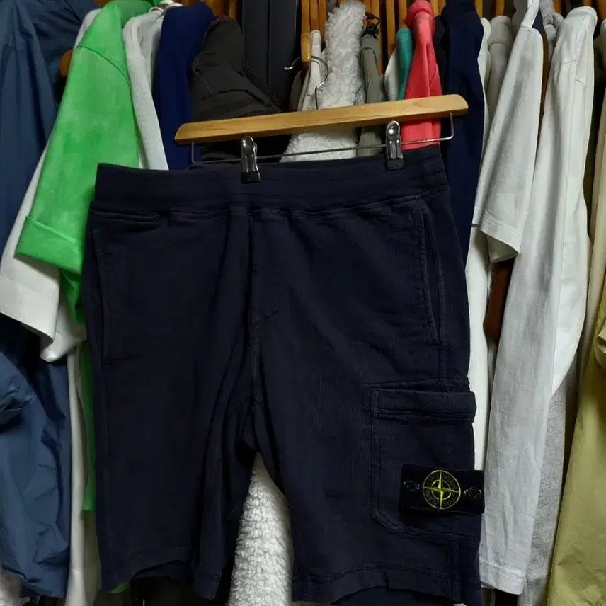 [BUNJANG] Stone Island Navy Cargo Shorts Size S / 스톤아일랜드 네이비 카고 반바지 s 큐알정품완료