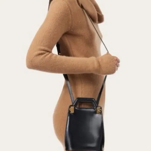 [BUNJANG] Salvatore Ferragamo Leather Handbag / 페라가모 가방
