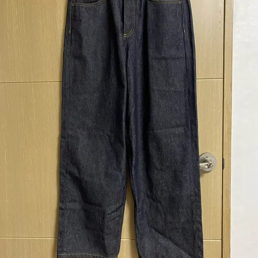 [BUNJANG] COS Relaxed Wide Low Denim Pants Size 48 / [COS] 코스 릴렉스드 와이드 로우 데님팬츠 48사이즈