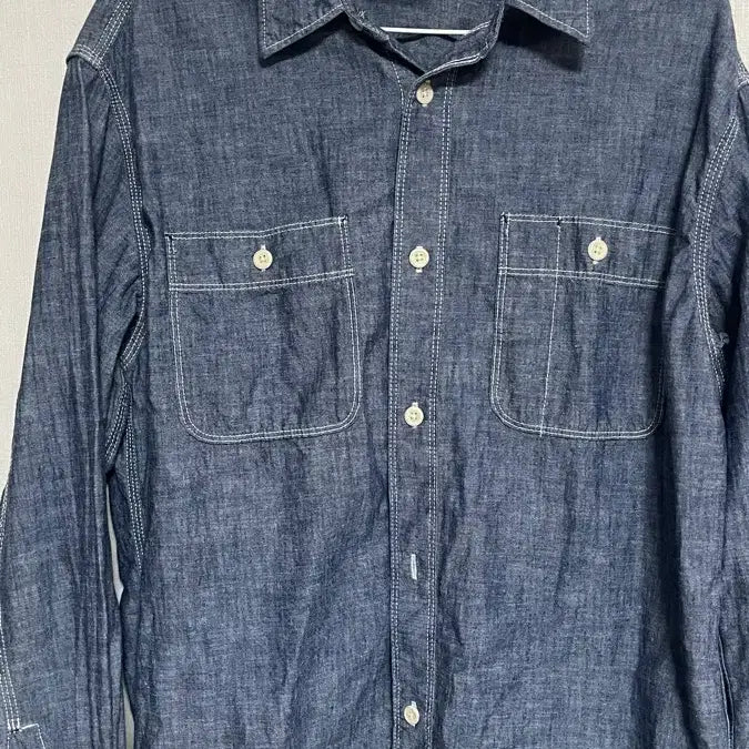 [BUNJANG] Uniqlo Chambray Shirt Size M / 유니클로 샴브레이 셔츠 M사이즈